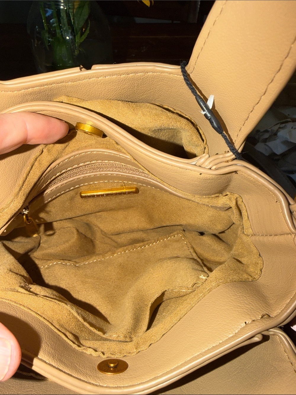 Steve Madden Oplattie Crossbody Bag Tan Top Handle Purse NWT $98 - Picture 9 of 11